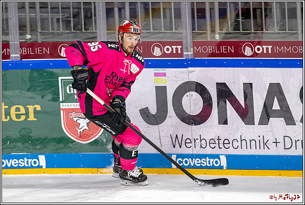 DEL; Koelner Haie - Schwenninger Wild Wings, 07.10.2018